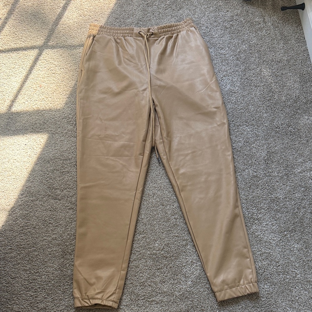 Shinestar Women's Drawstring Jogger Pants in Tan